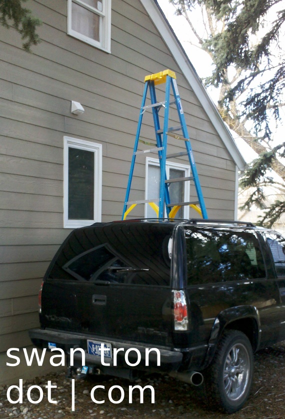 dangerous ladder setup