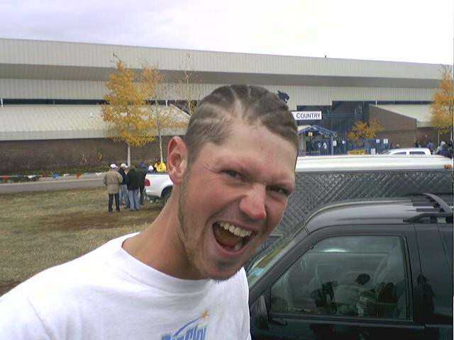 Federline or Swanny? Too tough to call.